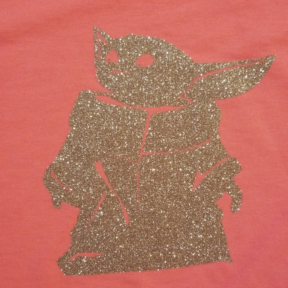 Sparkling baby yoda
